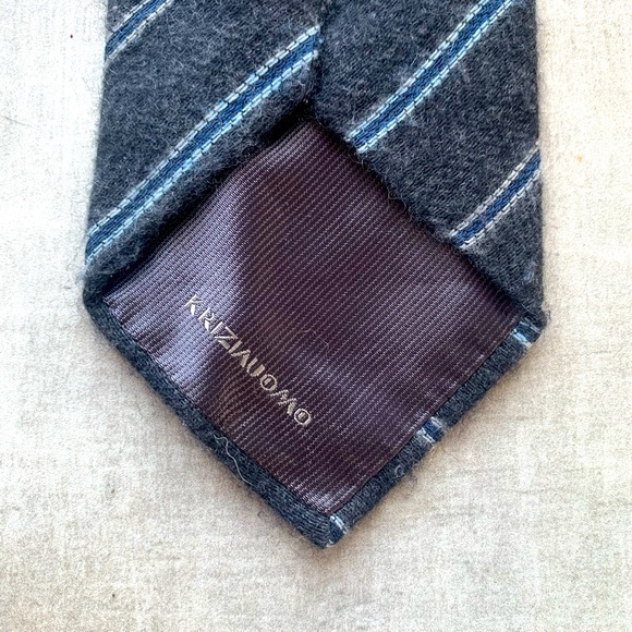 Krizia Uomo SOFT Cashmere Blend Striped Tie - Picture 1 of 6